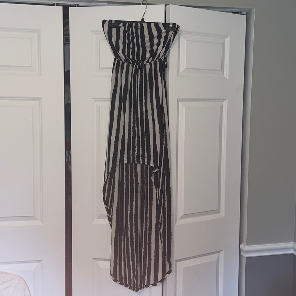 Sm Black & White Hi-Lo Dress ;Rue 21